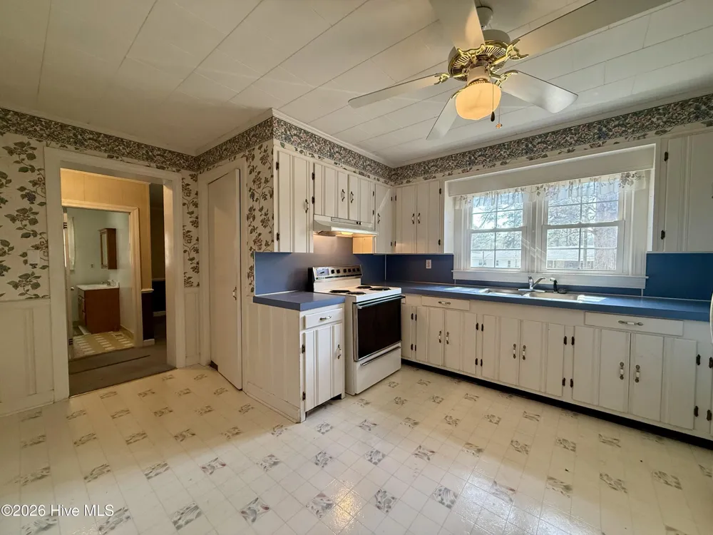 2996 Us Highway 64 W Plymouth, NC 27962