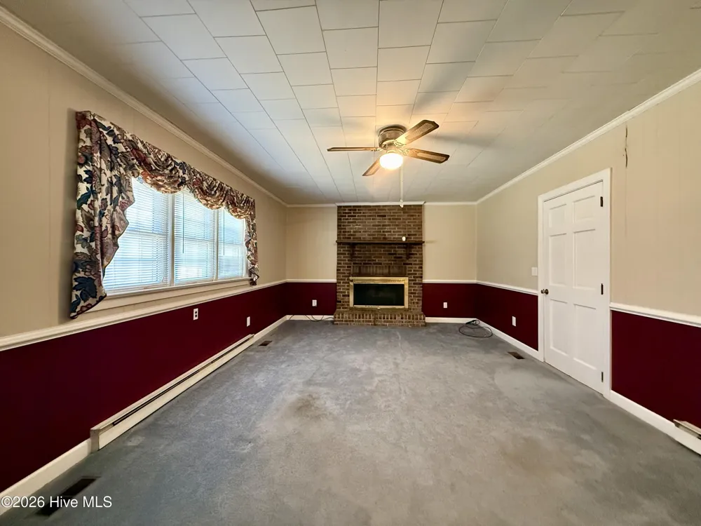 2996 Us Highway 64 W Plymouth, NC 27962