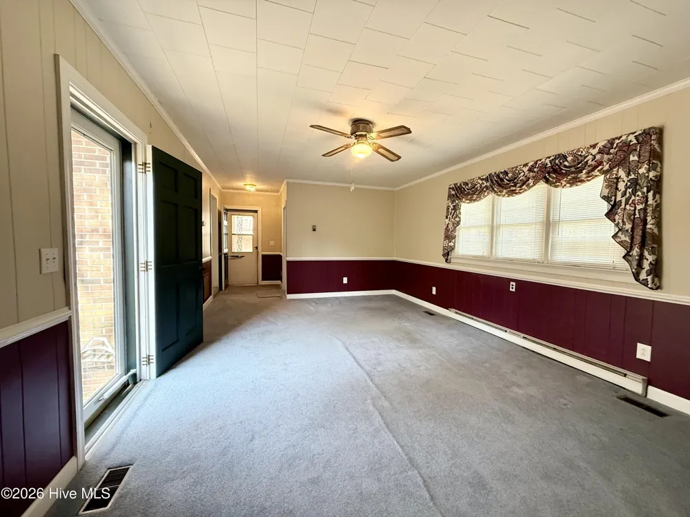 2996 Us Highway 64 W Plymouth, NC 27962