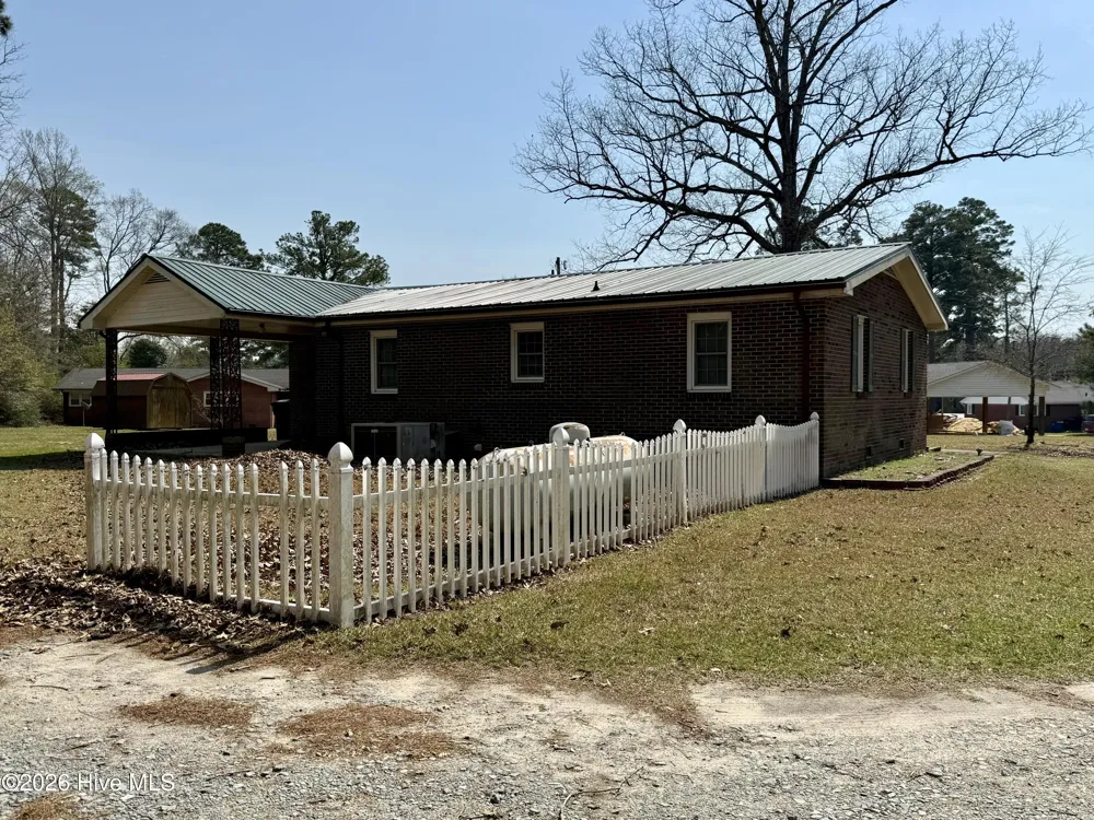 2996 Us Highway 64 W Plymouth, NC 27962