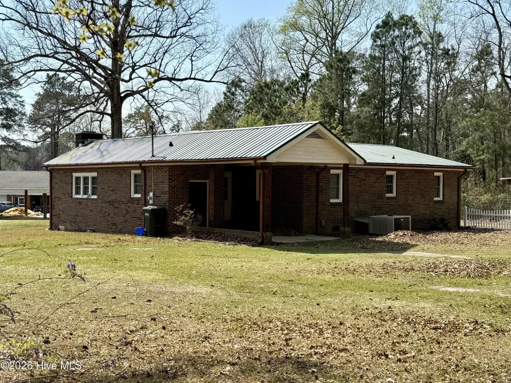 2996 Us Highway 64 W Plymouth, NC 27962