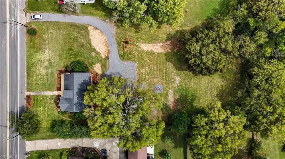 1308 Meadow Road Eden, NC 27288