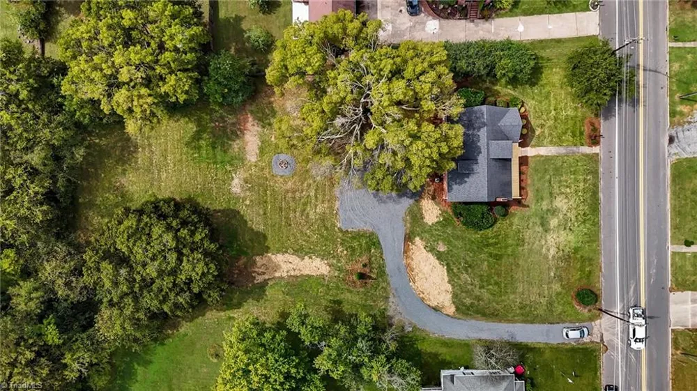 1308 Meadow Road Eden, NC 27288