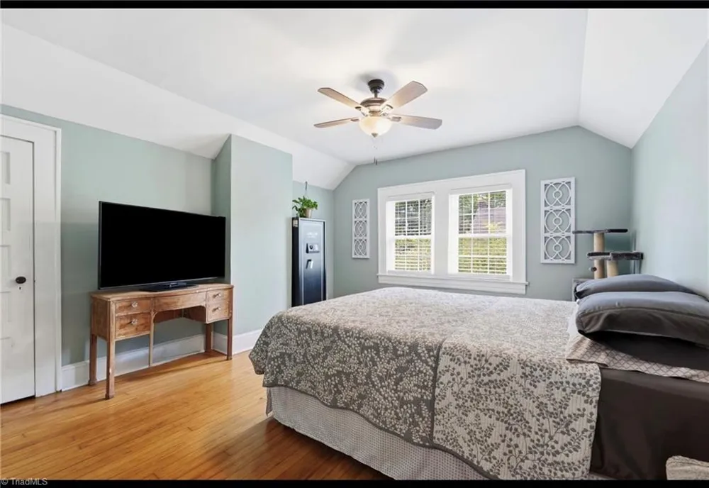 1308 Meadow Road Eden, NC 27288