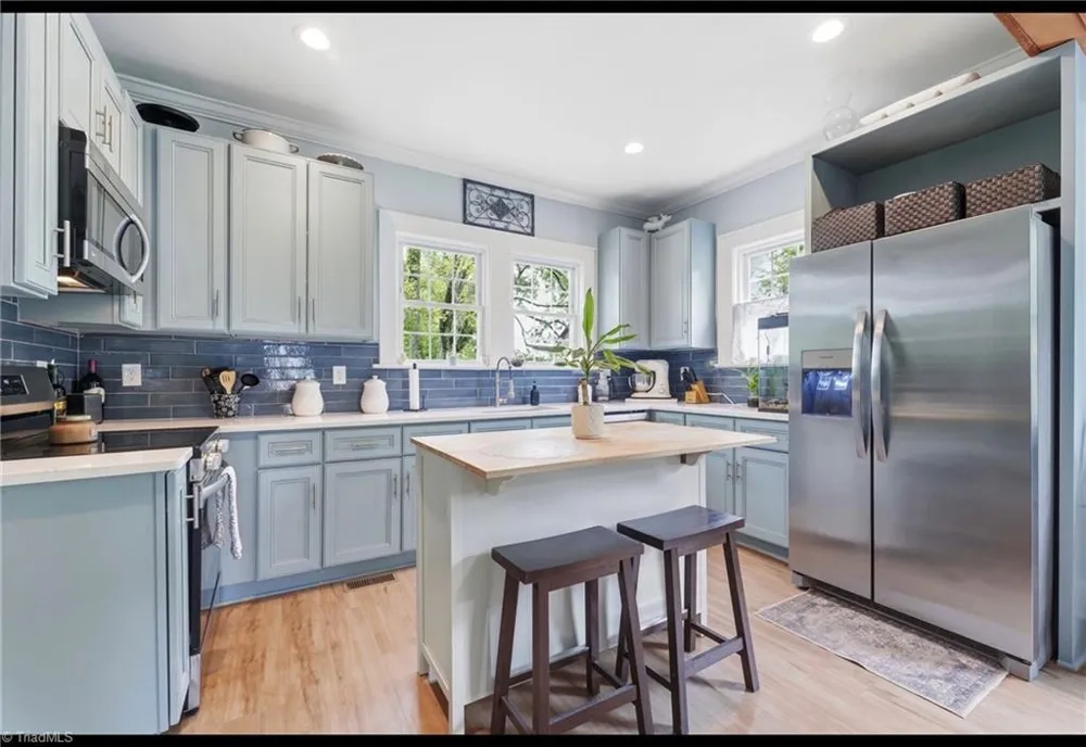 1308 Meadow Road Eden, NC 27288