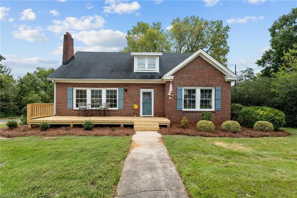 1308 Meadow Road Eden, NC 27288
