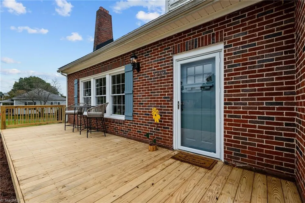 1308 Meadow Road Eden, NC 27288