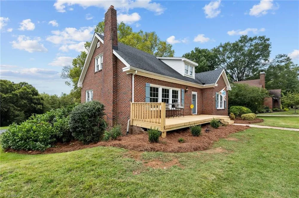 1308 Meadow Road Eden, NC 27288