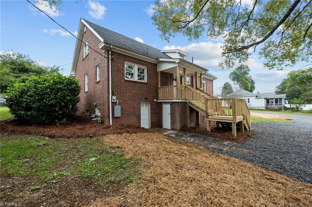 1308 Meadow Road Eden, NC 27288