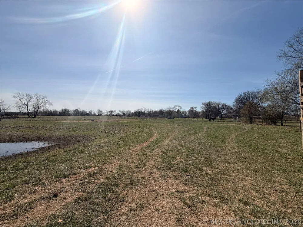 27826 S 630 ROAD Grove, OK 74344