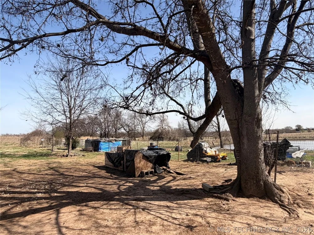 27826 S 630 ROAD Grove, OK 74344