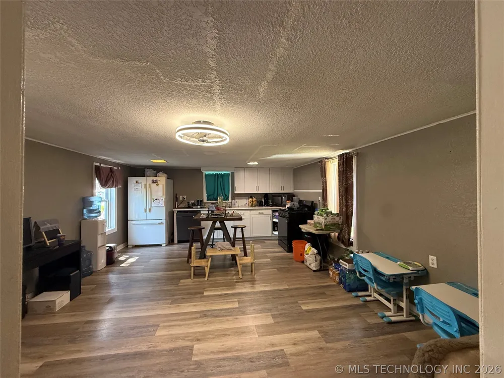 220 E Audd Avenue Checotah, OK 74426