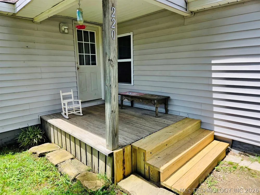 220 E Audd Avenue Checotah, OK 74426
