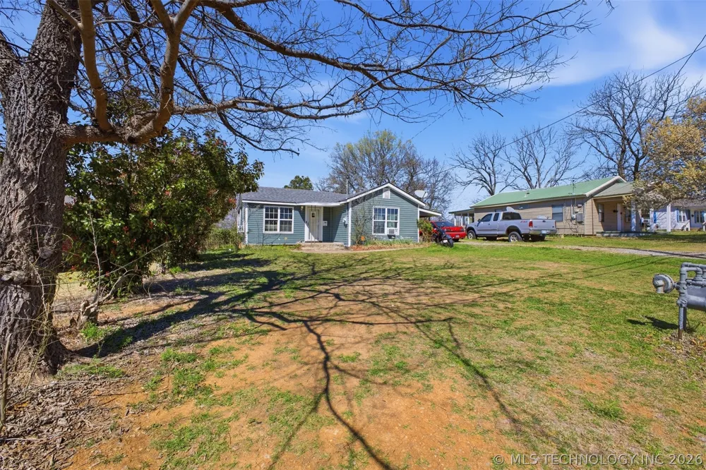 804 E Gardena Ada, OK 74820