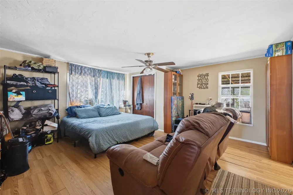 804 E Gardena Ada, OK 74820