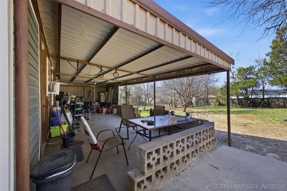 804 E Gardena Ada, OK 74820