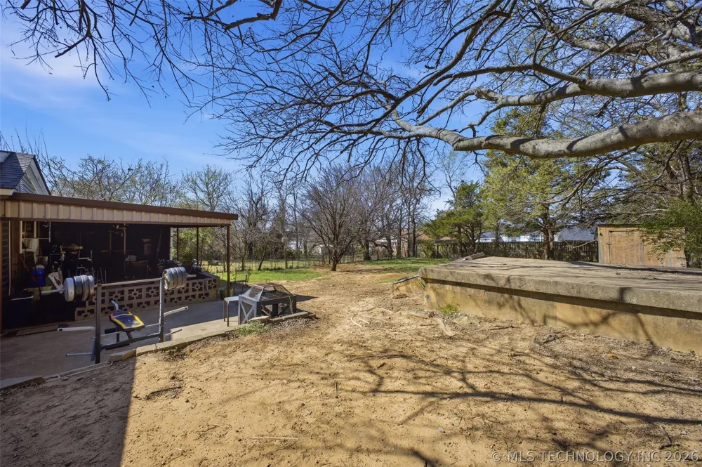 804 E Gardena Ada, OK 74820