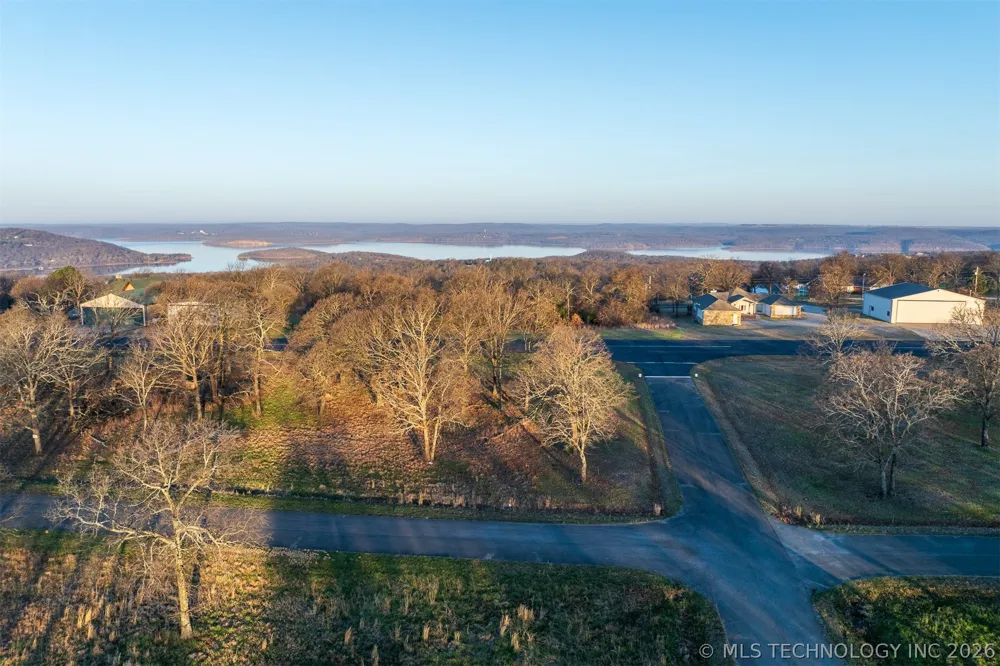 Summit Road Cookson, OK 74427