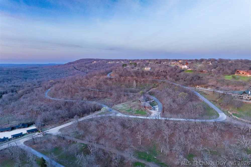 Summit Road Cookson, OK 74427