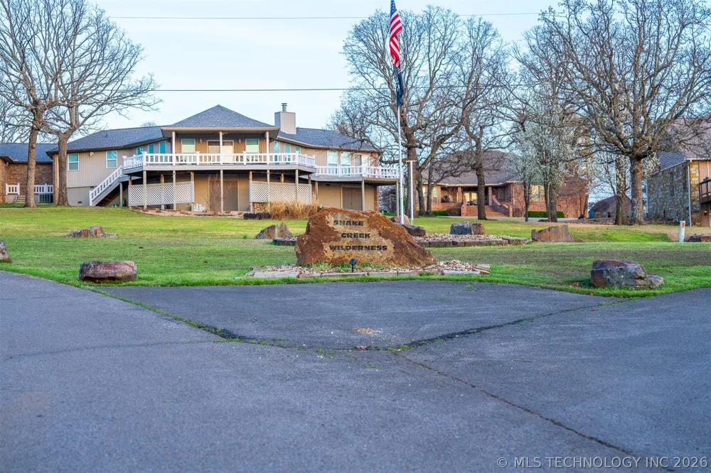 Summit Road Cookson, OK 74427
