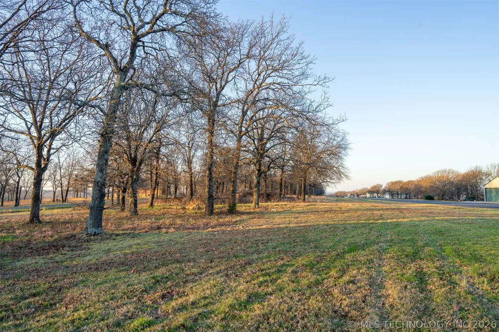 Summit Road Cookson, OK 74427