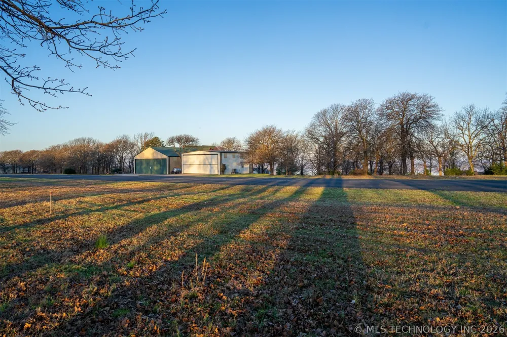 Summit Road Cookson, OK 74427