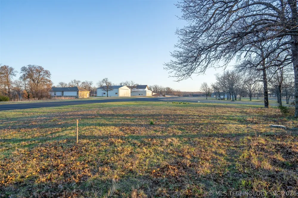 Summit Road Cookson, OK 74427