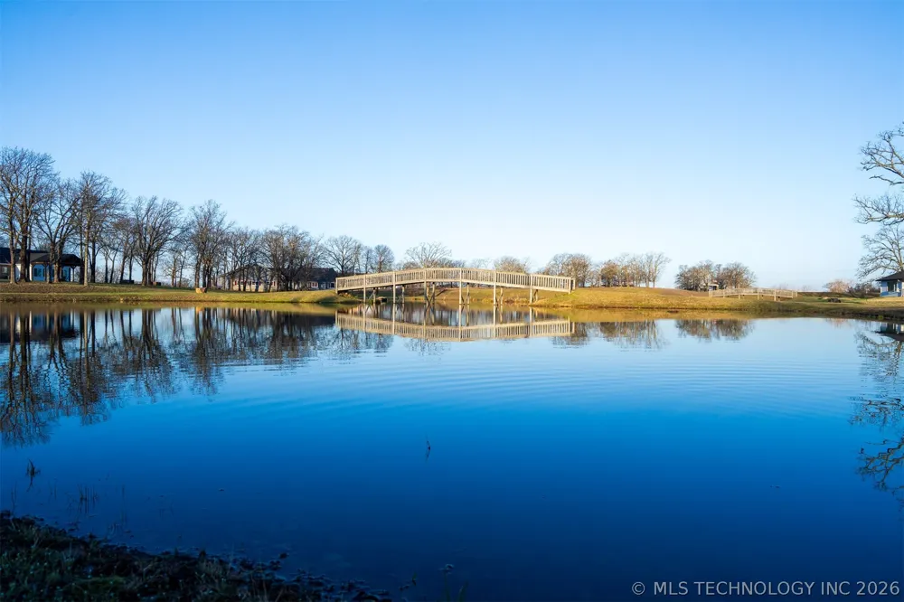 Summit Road Cookson, OK 74427