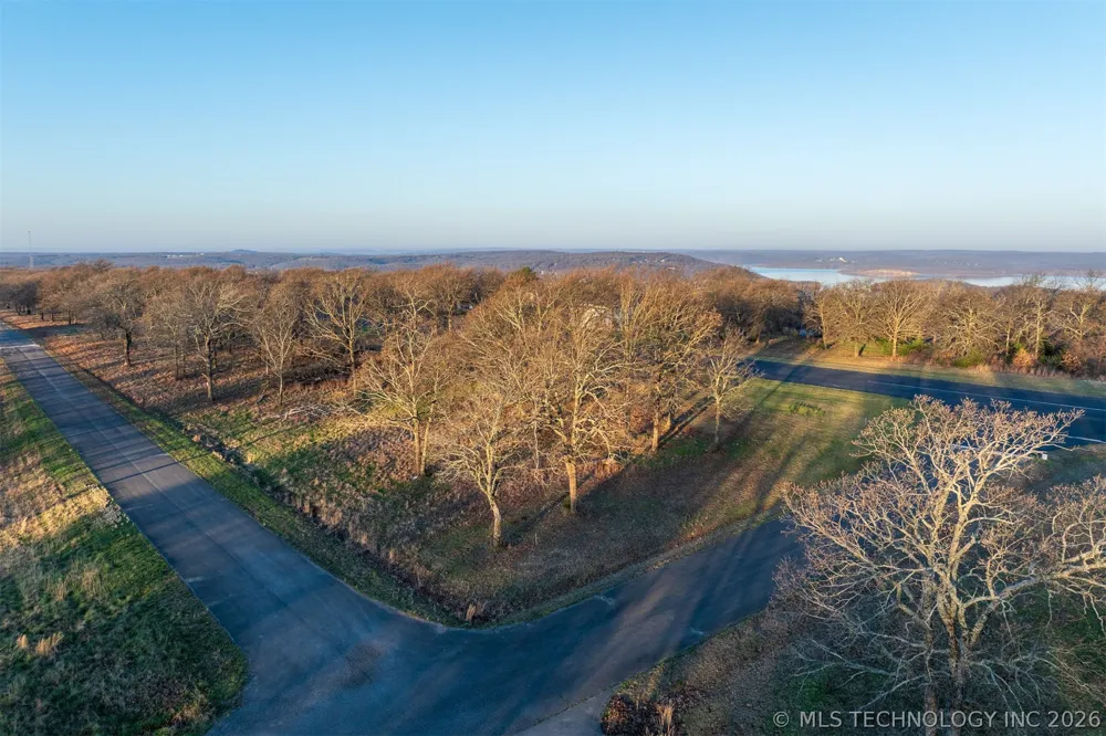 Summit Road Cookson, OK 74427