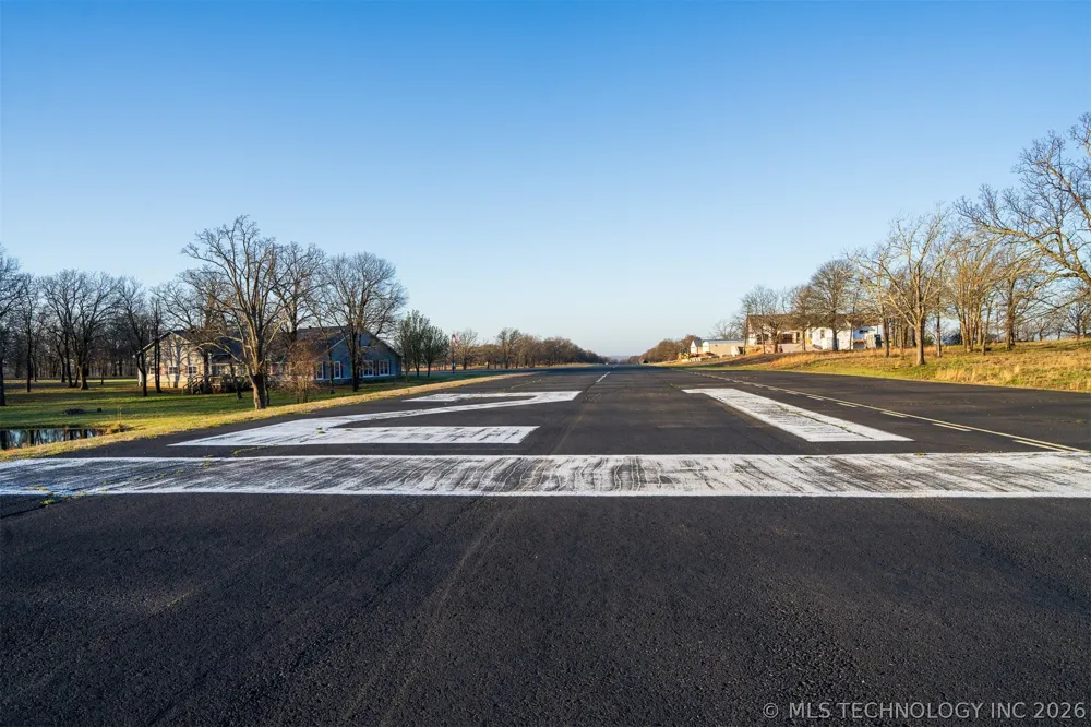Summit Road Cookson, OK 74427