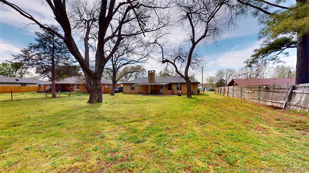 520 Crownpoint Drive Ada, OK 74820