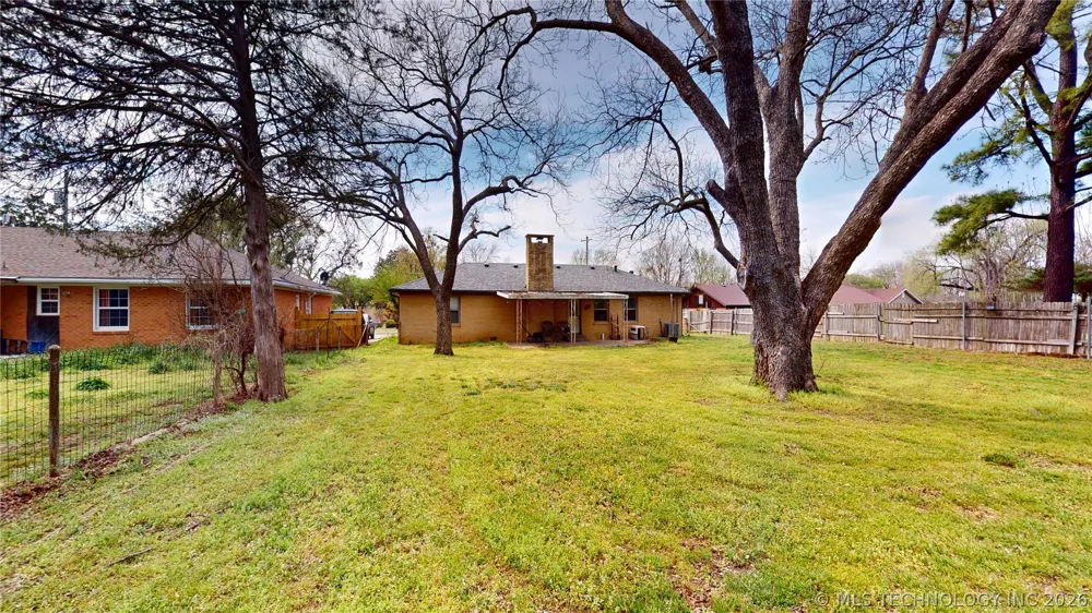520 Crownpoint Drive Ada, OK 74820
