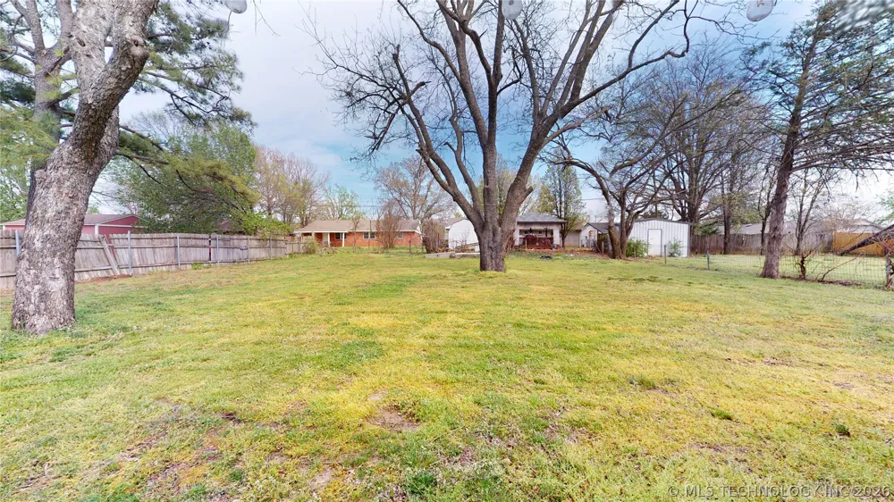 520 Crownpoint Drive Ada, OK 74820