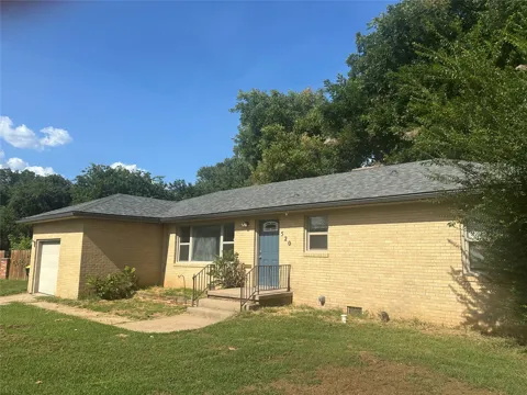 520 Crownpoint Drive
