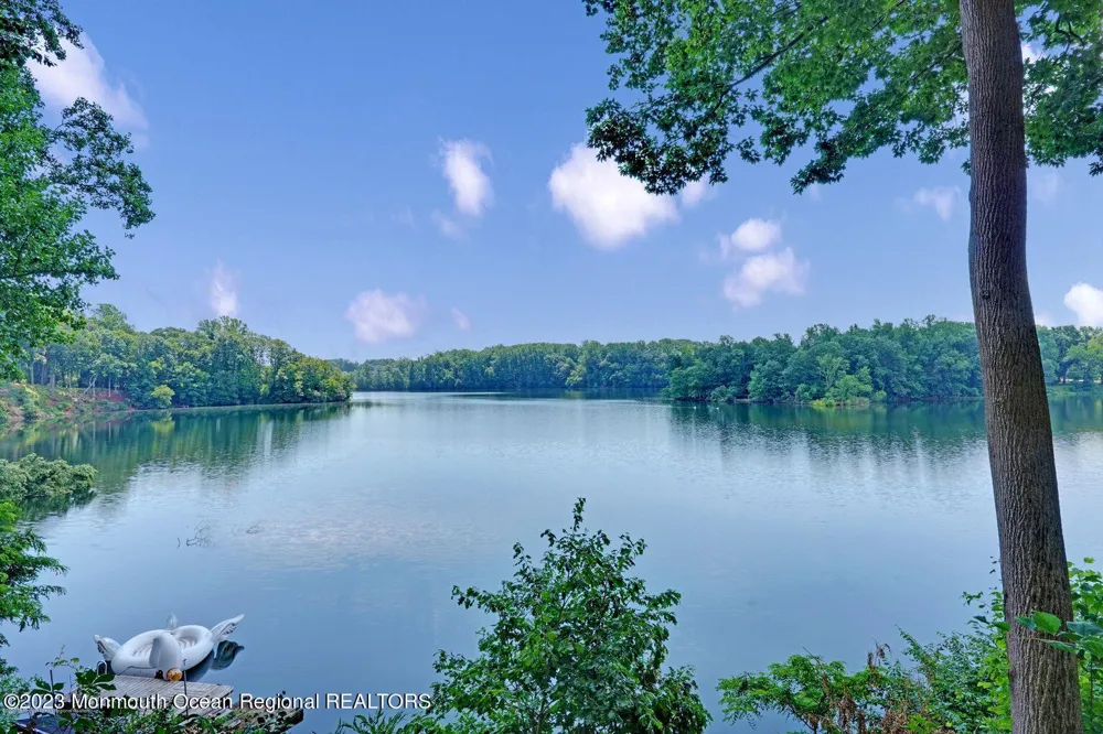 67 Phalanx Road Lincroft, NJ 07738