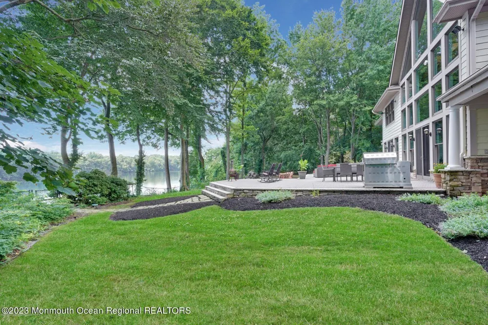 67 Phalanx Road Lincroft, NJ 07738
