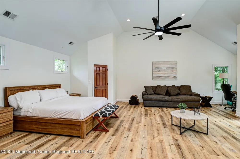 67 Phalanx Road Lincroft, NJ 07738