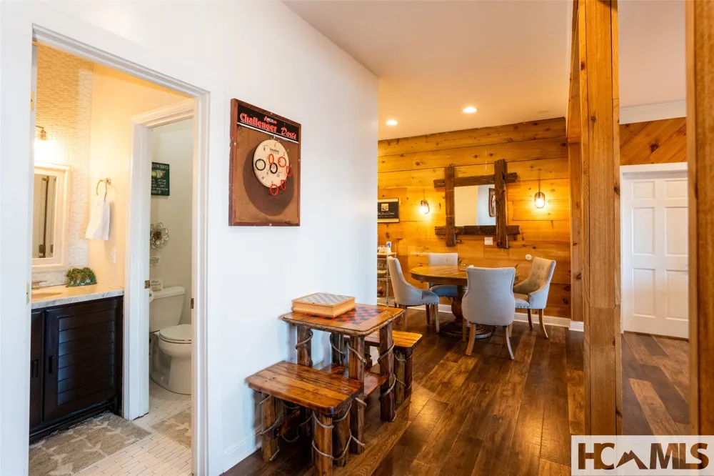 1624 Tower Road Sapphire, NC 28774