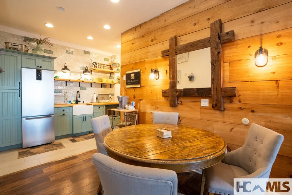 1624 Tower Road Sapphire, NC 28774