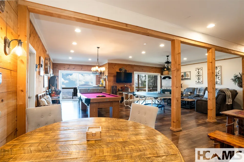 1624 Tower Road Sapphire, NC 28774
