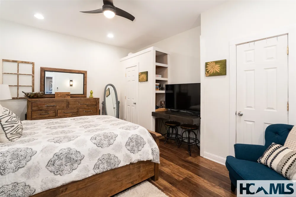 1624 Tower Road Sapphire, NC 28774