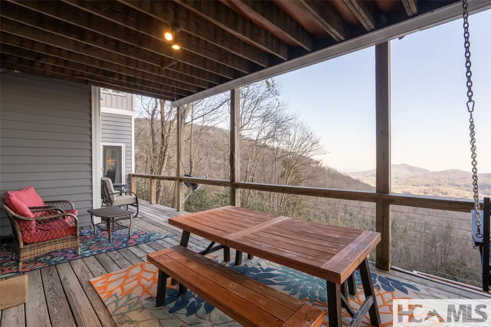 1624 Tower Road Sapphire, NC 28774