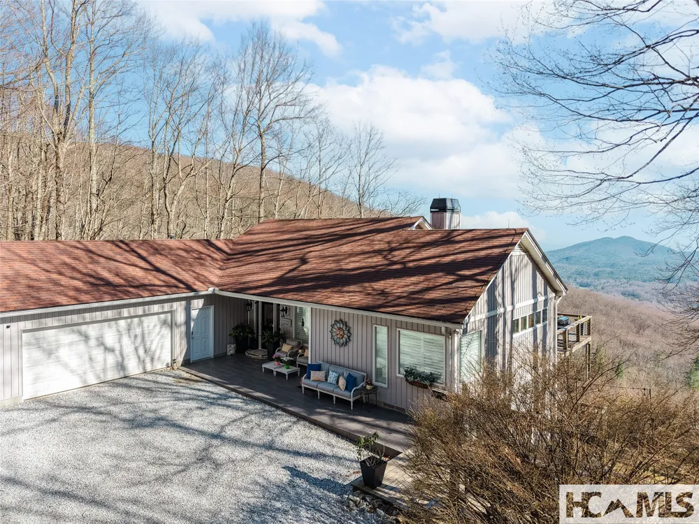 1624 Tower Road Sapphire, NC 28774