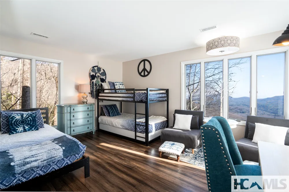 1624 Tower Road Sapphire, NC 28774