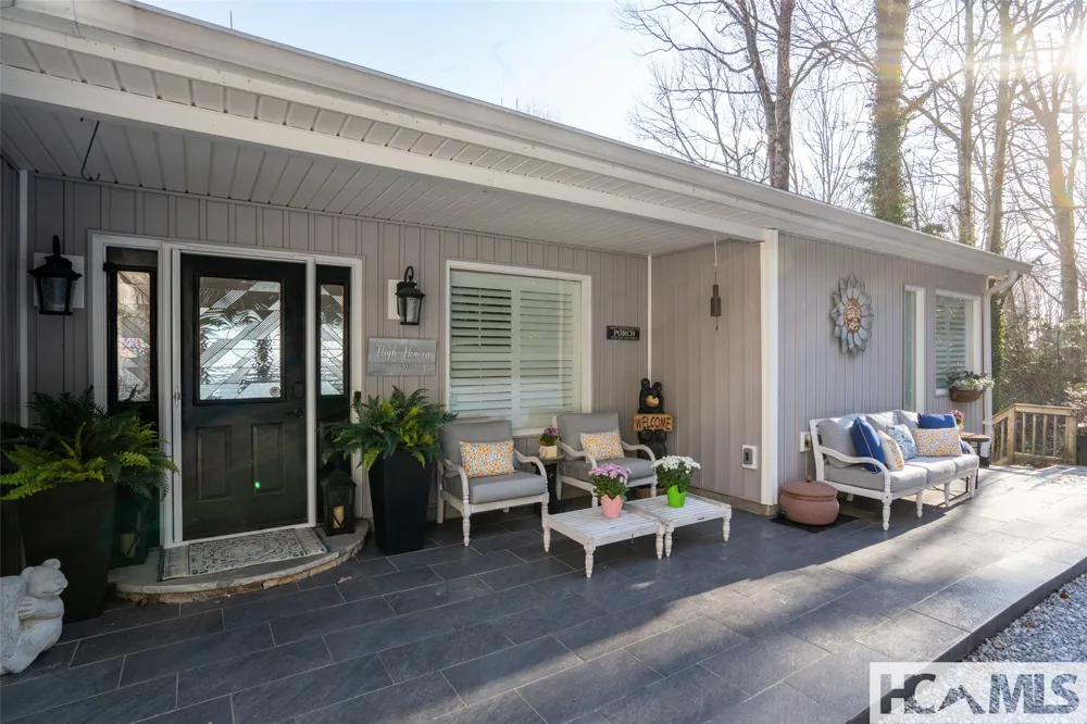 1624 Tower Road Sapphire, NC 28774