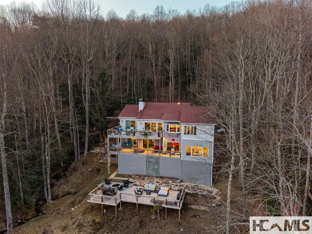 1624 Tower Road Sapphire, NC 28774