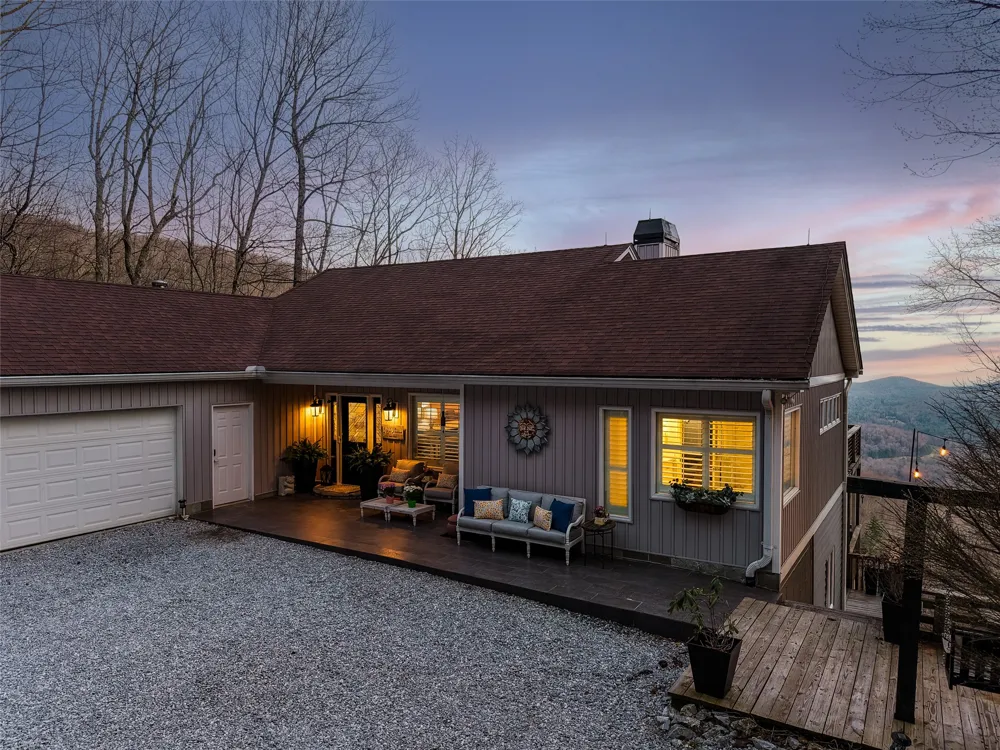 1624 Tower Road Sapphire, NC 28774