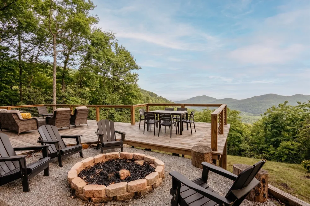 1624 Tower Road Sapphire, NC 28774