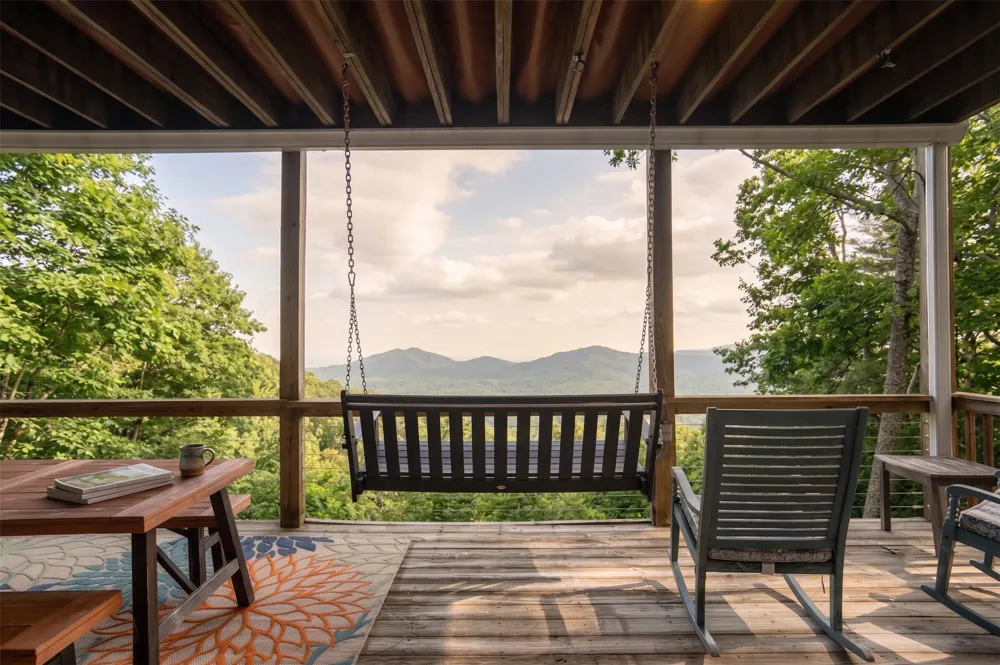 1624 Tower Road Sapphire, NC 28774