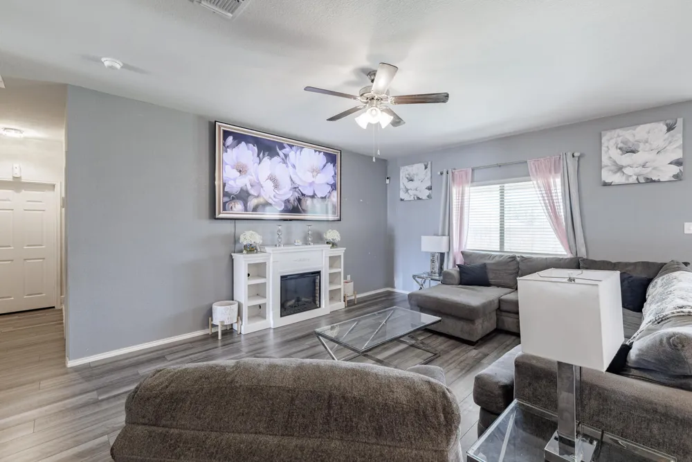 302 Paddock Lane Killeen, TX 76542